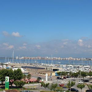ROC MAR 3 3B - Apartamento cerca del centro y de la playa - terraza con vistas al mar y al puerto
